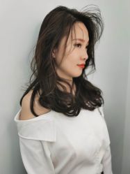 -苑苑发型设计