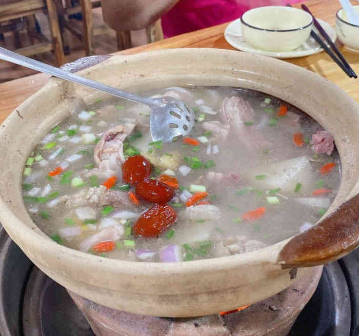 九米羊肉炉(海沧店)-"元旦晚上一家人定了包厢过来,7个人加个小.