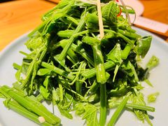 -苹果树下艺术餐厅(宋庄店)