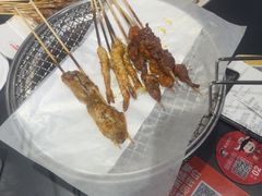 -串王阿三烧烤·小龙虾·烤鱼(拱墅胜利河美食街店)