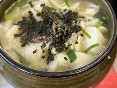 -BHC炸鸡(明洞总店)