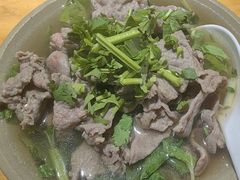 -大众跷脚牛肉馆·非遗传承单位(峨眉山店)