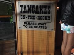 -Pancakes on the rocks(Darling Harbour)