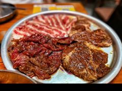 -牛信亭韩国料理·炭火烤肉(紫藤路店)