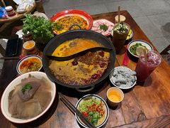 -袁山山重庆火锅(丈八北路店)