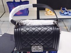 -CHANEL(恒隆广场店)