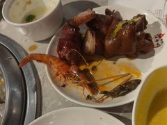 -汉金城海鲜烤肉自助百汇(威海威高广场店)