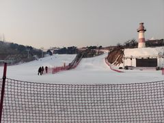 -蓟洲国际滑雪场