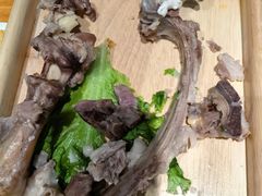 -一群羊手扒肉·火锅·早茶(远东公寓店)
