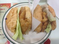 特色猪扒包-华星冰室(湾仔店)