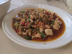 -茅屋大酒店