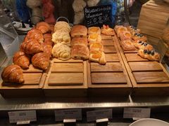 面包-味餐厅·海鲜·火锅·自助餐