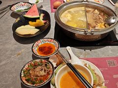 -一绪に寿喜烧(虹悦城店)