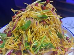 -山河屯铁锅炖(哈西站店)