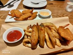 -必胜客(百联又一城店)