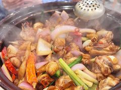 -胡须佬鸡煲四季火锅店(石厦西村直营店)