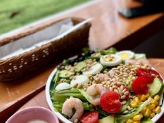 牛油果沙拉-雕刻时光咖啡馆(交大店)