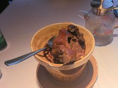 -八府香鸭·啫啫煲(华山路店)