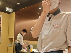 -海底捞火锅(高新万达店)