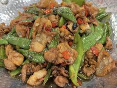 湖南辣椒炒肉-湖南人家湘菜馆(镇江路店)
