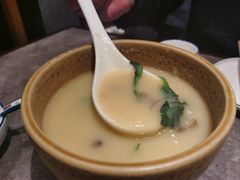 老济南甜沫-闫府私房菜·百年鲁菜(恒隆店)