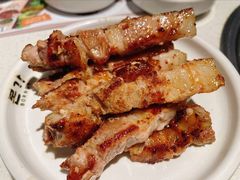 满心尝五花肉-本家韩国烤肉(青岛万象城店)