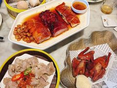 -蝴蝶里·粤菜·点心(滨江龙湖店)