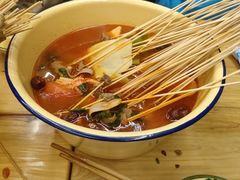 -拈签一笑黄牛肉辣卤串串