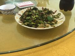 -正宗鸡饭粤香酒家(朱村店)