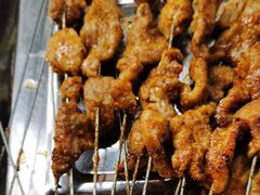 -酒宝荡烧烤(长航局江大路住宅小区店)