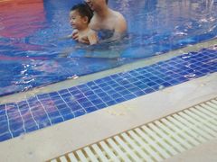 -戊辰亲子游泳俱乐部