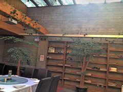 -鄱阳湖·江西小炒·瓦罐煨汤(五道口店)