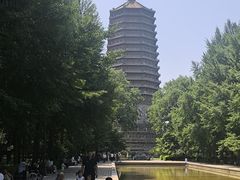 -玲珑塔公园