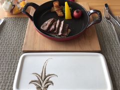 薄片菲力牛排-香樟花园法式铁板烧(恒隆广场店)