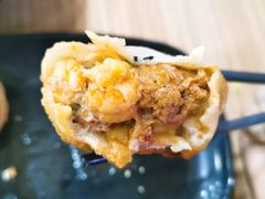 -小杨生煎(金山百联购物中心3楼店)