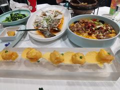 -柒园·三十年创意杭帮菜(龙湖滨江天街店)