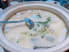 招牌鱼头煲-品渔味湖鲜馆(拈花湾店)