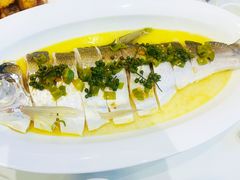 -万龙洲海鲜(大兴绿地缤纷城店)