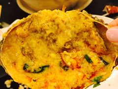 -J Daeng Seafood