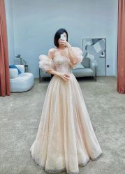 -派丽莫Pellimo原创设计婚纱品牌