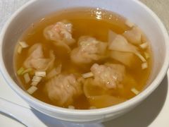鲜虾云吞汤-御宝轩(益丰·外滩源店)