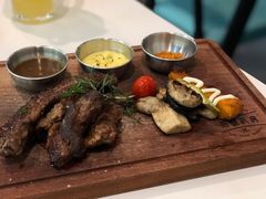 -拾挚扒房(招商花园城店)