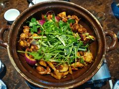 -胡须佬鸡煲四季火锅(海雅缤纷城店)
