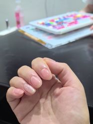 -进巍美甲美睫