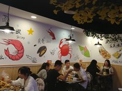大堂-特色酱椒鱼私房菜(黄鹤楼店)