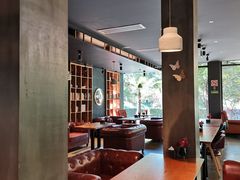 -上海怡沁园度假酒店