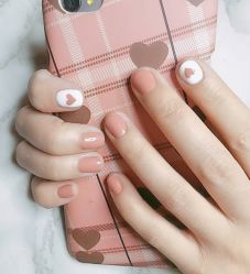 点击看大图 -小红楼美甲美容中心