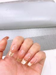 -尤米一站式美甲美睫