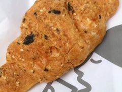 海苔肉松牛角-喜茶(广州白云机场T2出发厅店)
