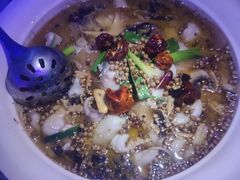 -巴特餐饮6加1音乐餐吧·新疆菜